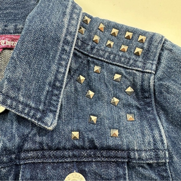 Girl’s Epic Threads Blue Jean Jacket w/studs Size Medium 100% Cotton Denim - Picture 3 of 7